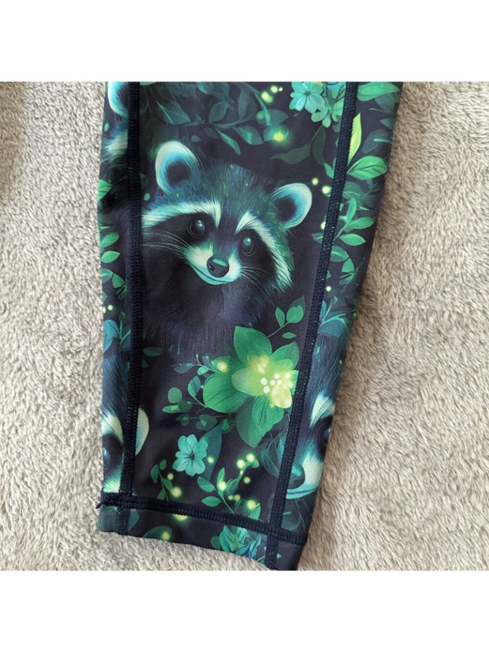CVG Constantly Varied Gear Mischief Racoon Leggings LARGE - Picture 2 of 5
